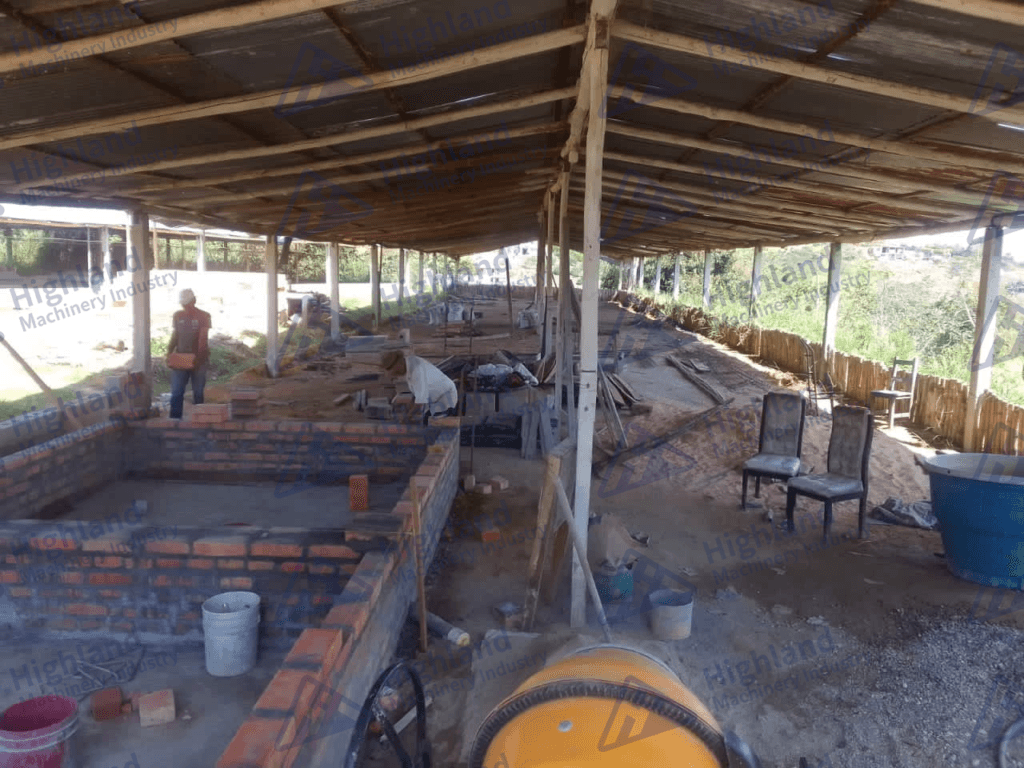 Máquina para bandejas de huevo en Colombia (3)